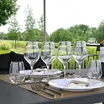Luxury Chateau 2 & Vineyard View شقة *