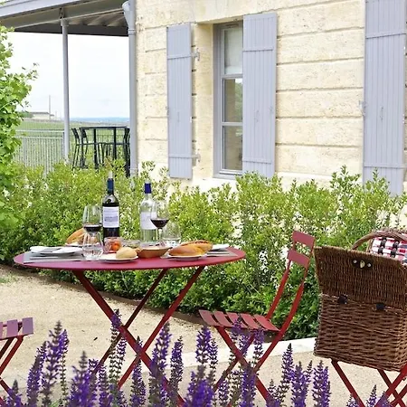 Luxury Chateau 2 & Vineyard View Saint-Christophe-des-Bardes
