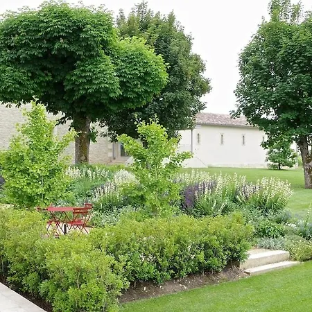Luxury Chateau 2 & Vineyard View *
